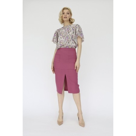Penetric skirt with a cut, size 50