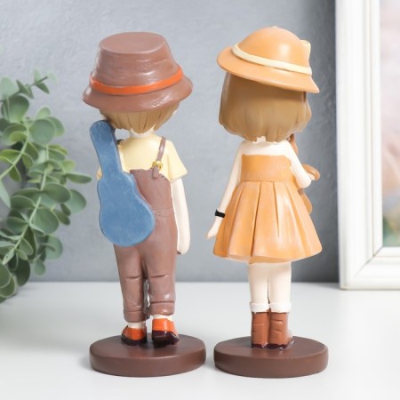 Souvenir Polystone "Boy with a guitar/Girl with a bear and in a hat" MIX 6x6x18.5 cm-2