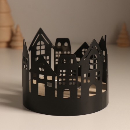 Climber metal, wood per 1 candle "houses" d = 4 cm 10x10x8.5 cm-1