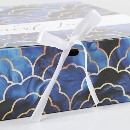 Gift folding box, packaging, “texture”, 31 x 24.5 x 8 cm-1