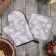Set of kitchen. Ethel "Christmas branches": 19x19 cm, mittens-output 20x28 cm, 100
