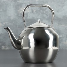 Hot teapot made of stainless steel 