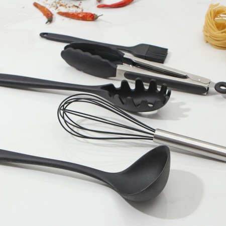 A set of kitchen supplies Black, 10 objects, black color-3