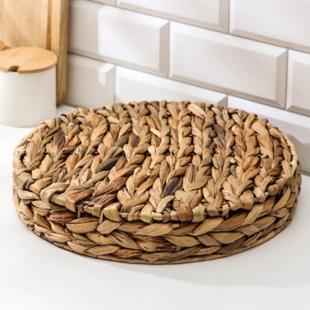 Basket for serving the reed "reed", d = 32 cm, from straw-2