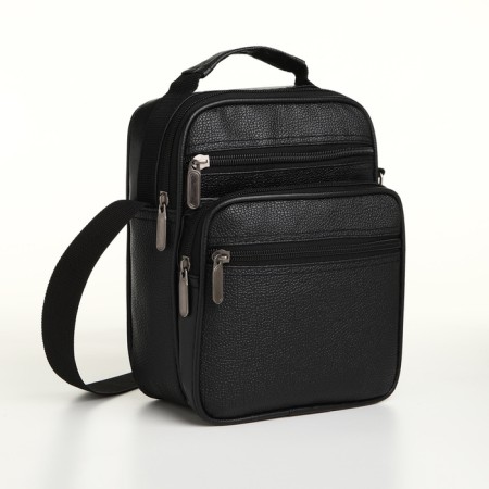 Male bag, 21.5*10*17 cm, lightning departure, 3 n/pocket, reg. Min, black