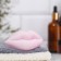 The bathtub "lips" with a peach aroma, pink