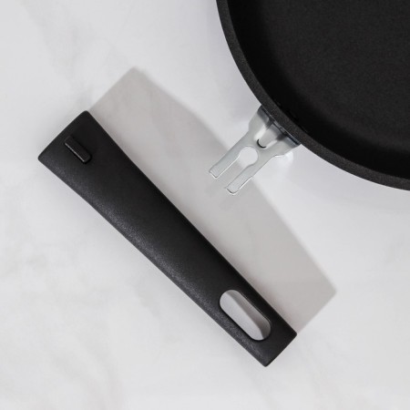 The pan “Tradition”, D = 26 cm, removable handle, anti -stick coating, black color-4