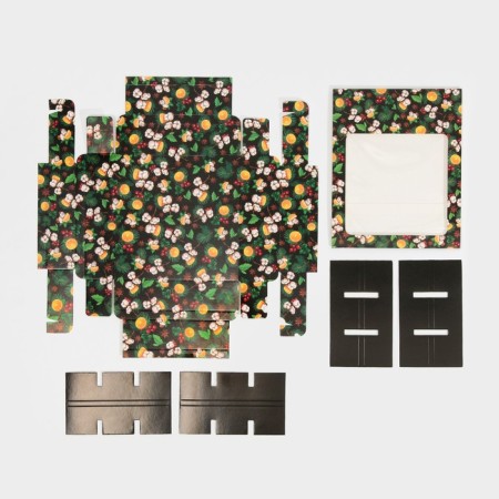 Box for 9 sweets with cells "Delicious New Year" 14.5 x 14.5 x 3.5 cm, New Year-7