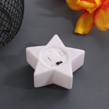 Spinker "Star" (Smile) LED 3XLR1130 7x7x2.5cm-3