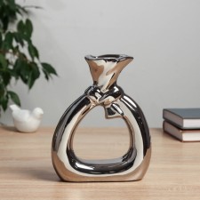 VAZA Ceramics Table 