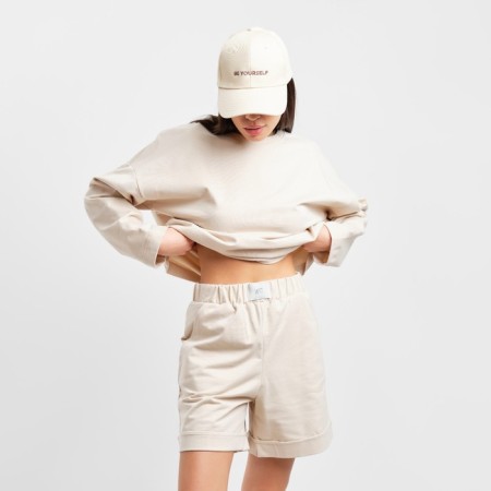 Women's costume (sweatshirt and shorts) Mist, p. 40-42, beige