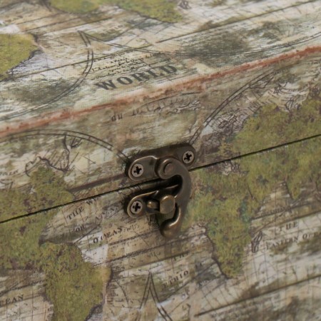 Casket wood to the leatherette "map" 24x14x12 cm-1