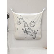 Organizer in a bathtub on suction cups 