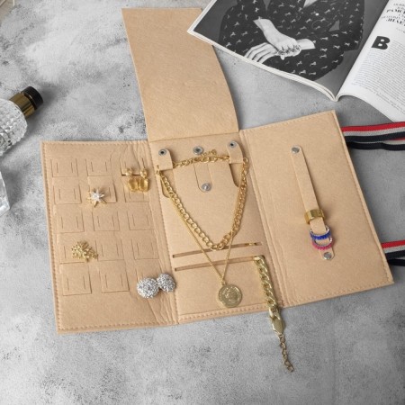 Organizer for storing jewelry twisting "road", 23 × 26 cm, beige color-2