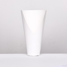 Floristic cone without a bottom, folding, white, 32x30cm