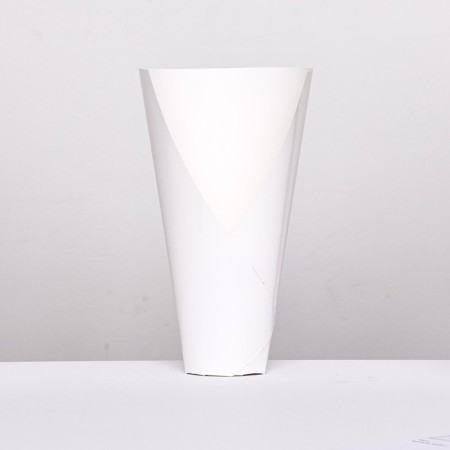 Floristic cone without a bottom, folding, white, 32x30cm