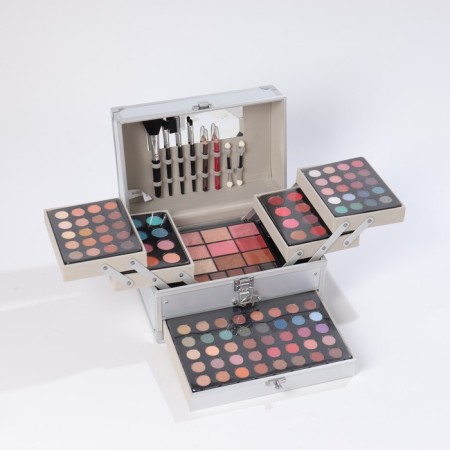 A set of professional cosmetics "Miss Young" No. 16