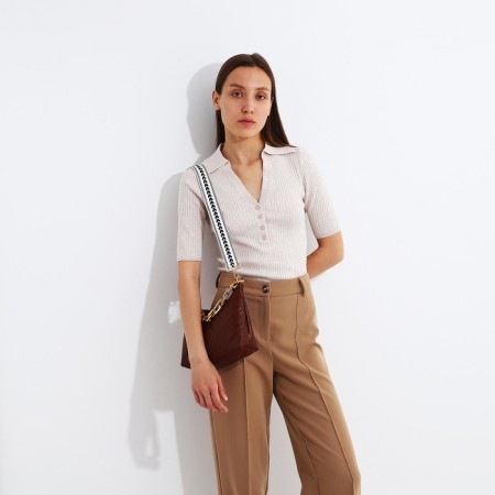 Cross-Bodi Bag on a zipper, brown color-7