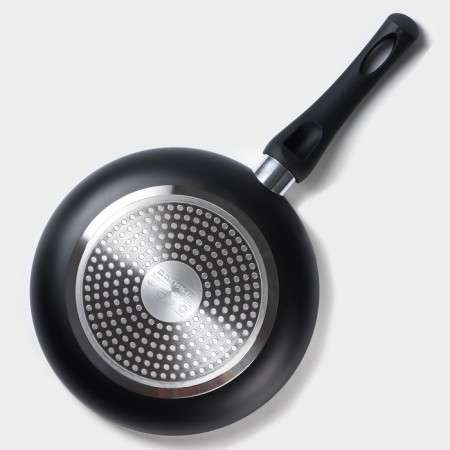 Field frying pan Basic, D = 24 cm, plastic handle, anti -stick coating, induction, black color-5