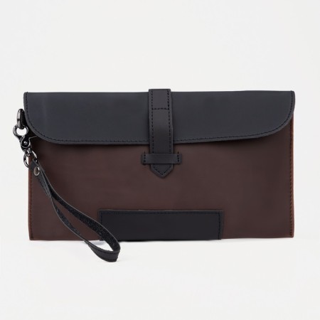 Male clutch, black/brown color