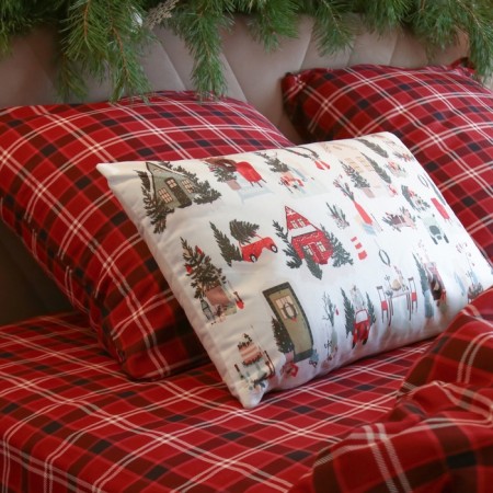 New Year. Pillow Decorative Ethel Christmas Moments 60*40 cm-1