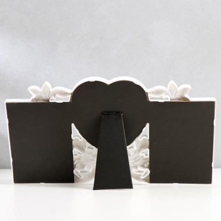 Photo frame Plastic in 3 photos 9x13, 10x10 cm "Balt and berries" white 17.5x32 cm-2