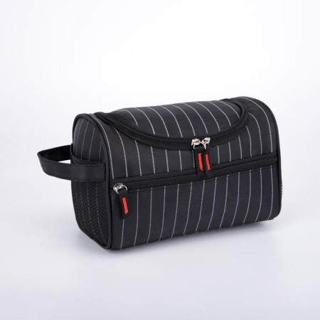 Lightning cosmetic bag, external pocket, black color
