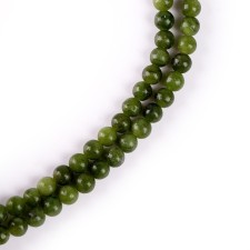 Beads made of natural stone 