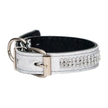The collar is two-layer leather with rhinestones, width 2 cm, Osh 23-33 cm, silver
