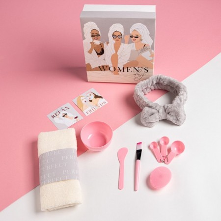 Gift Ethel Girls, a towel and accessories-1