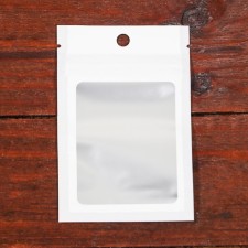 Zip-Lock PP package, with a flat bottom, a solid window 14 x 24 cm