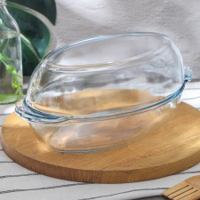 Oval ducklings of heat-resistant glass Borcam, 2 l, with a baking lid