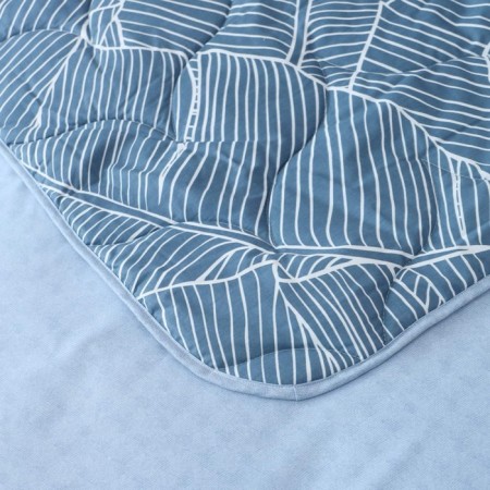Set 1.5 joint venture: blanket 145x220 cm, sheet 150x220 cm, pillowcases 50x70 cm - 1 pcs-1