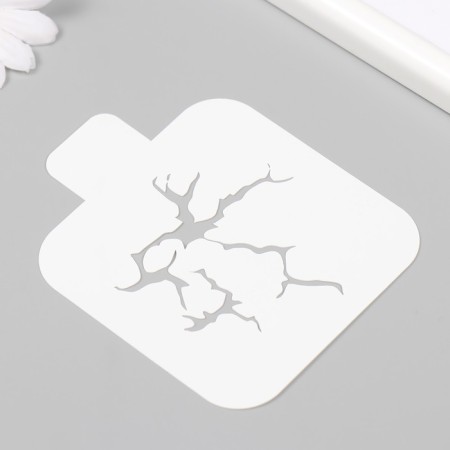 Plastic stencil "crack" 9x9 cm-1