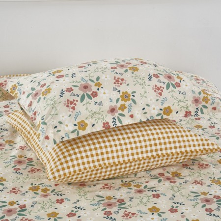 Diva Afrodita bedding bedding, size 230x250 cm, 150x220 cm - 2 pcs, 50x70 cm - 2 pcs, 70x70 sm -2 pcs-2