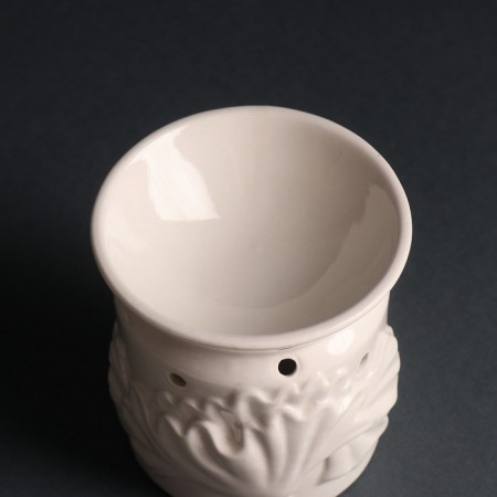 Aroma lamp ceramics "foliage" white 9x9x9.4 cm-4