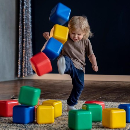 Set of colored cubes, 4 pieces, 12 x 12 cm-14