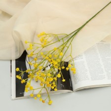 Artificial flowers 