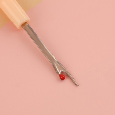 A taper with a brush, 9 cm, beige color-1