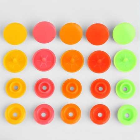 Plastic buttons, d = 12 mm, 180 pcs, in the organized organizer "Flower", color colorful color-2