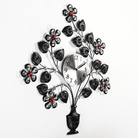 Watching clock, series: openwork, "Mauren", smooth move, D-15 cm, 63 x 55 cm-1