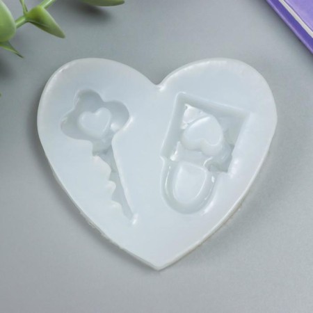 Mold Silicon "Key and a lock with hearts" 2 items 6.5x6x1 cm