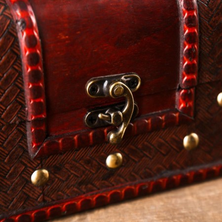 Board of a tree aged "with rivets" chest 10.5x18x11 cm-3