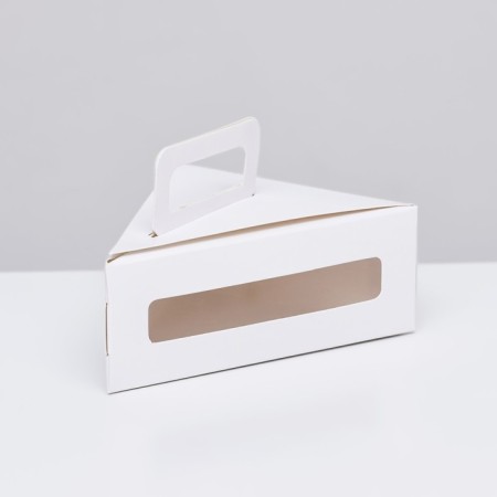 Cake box, 12.2 x 10 x 4.5 cm