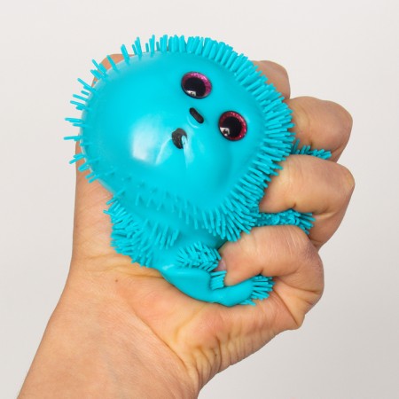 Bloody rubber hornet of light "animals", MIX color, in showbox-3