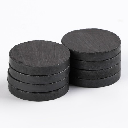 Magnet "Circle" set of 8 pcs., Size 1 pc. - 2 cm-2