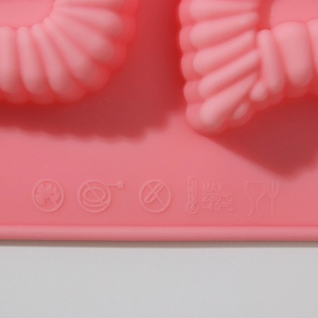 Baking uniform “Zorro”, silicone, 28 × 16 × 2 cm, 8 cells (5 × 6.6 cm), depth 1.7 cm, color mix-4