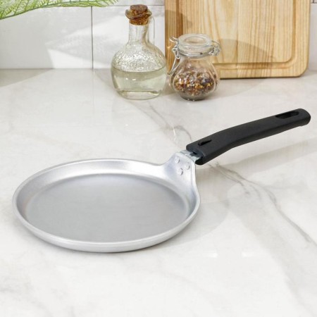 Pancake pan, d = 20 cm, plastic handle