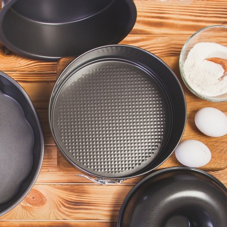The form for baking the share "Elin. Circle ", d = 28 cm, removable bottom, anti -stick coating, black color-9