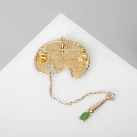 Palette Brooch-Coumon with a brush, color in gold-1